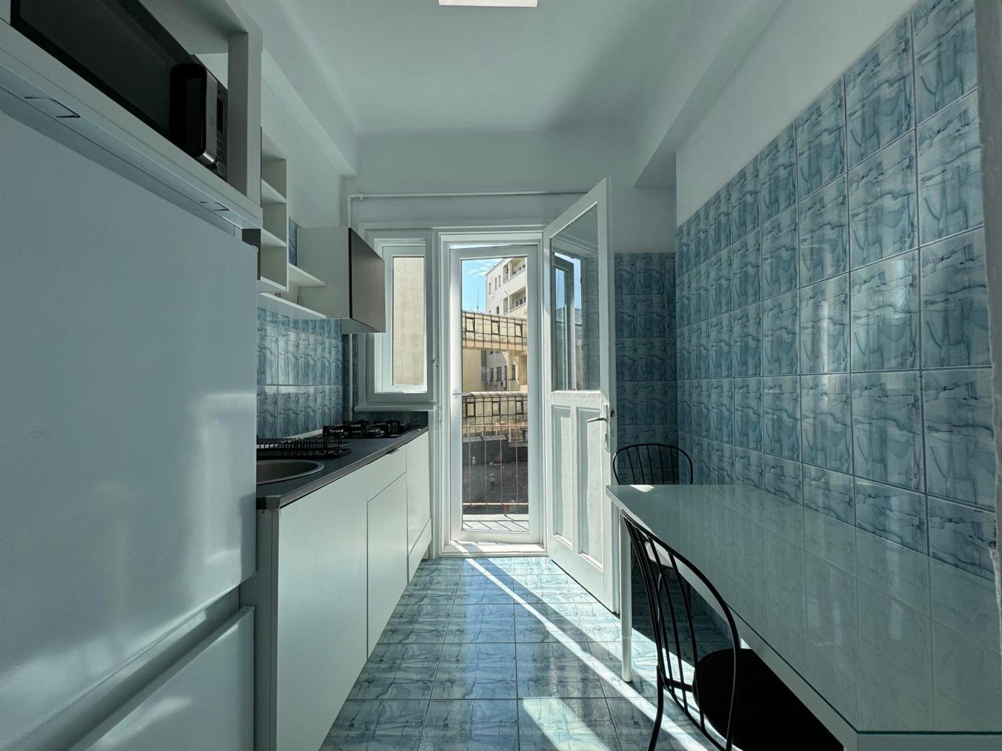 Airy & Beautiful Downtown Apartment Bucharest Exterior photo